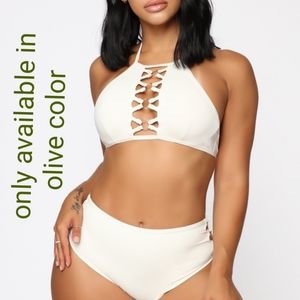 NWOT 2 PIECE Fashion Nova Swim